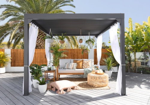 Pros & Cons of Popular Types of Backyard Shade Structures